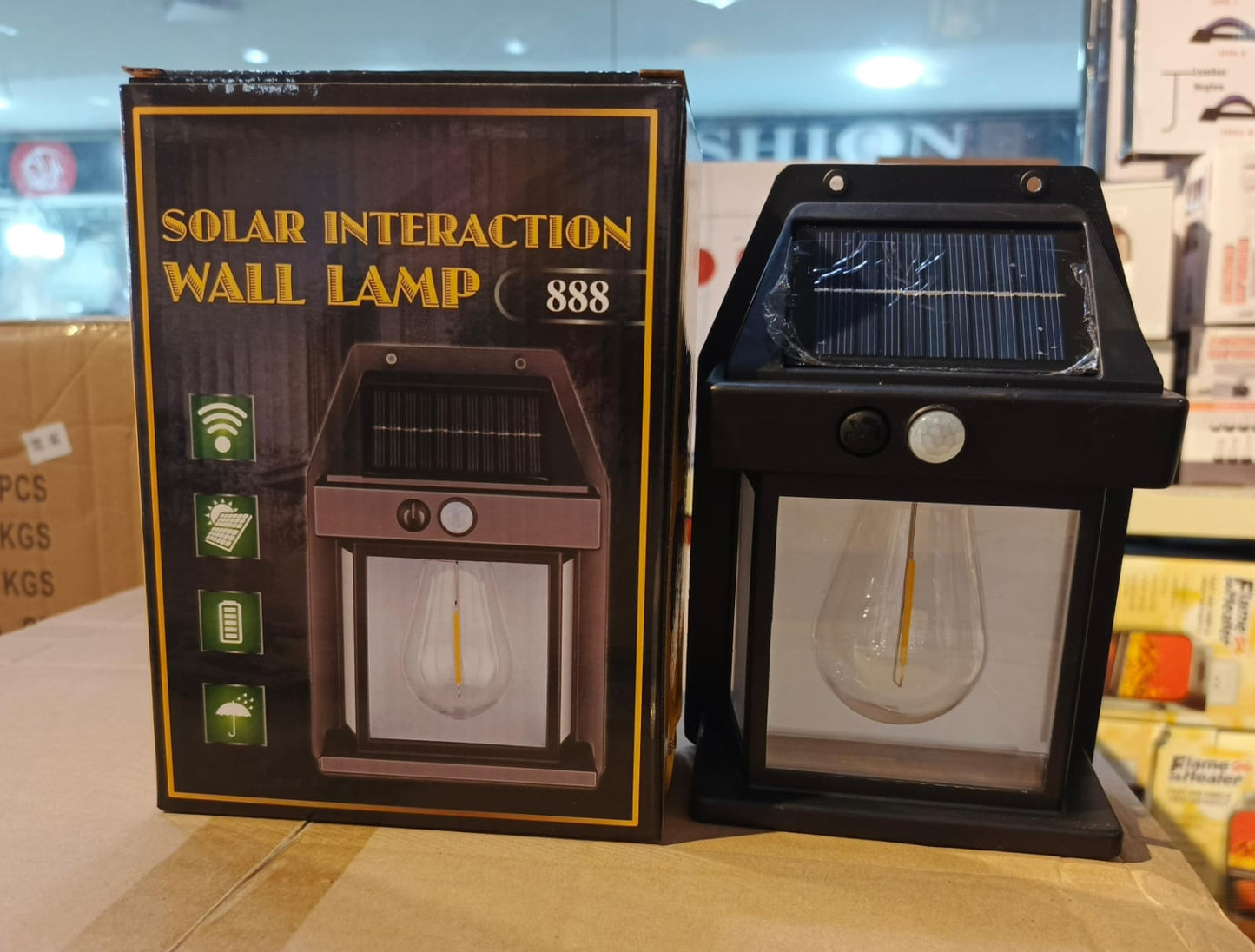 Solar Charge Motion Sensor Solar Waterproof Wall Lamp