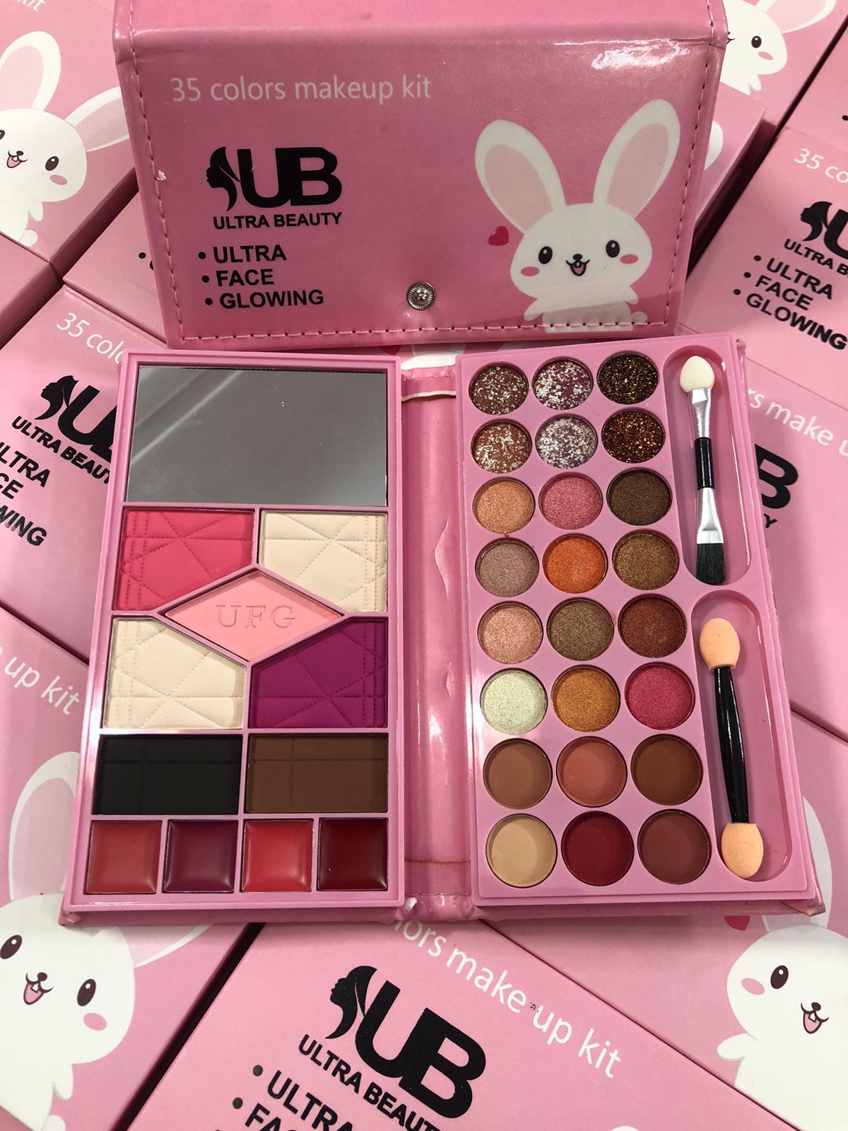 UB 8 in 1 Master Pallet Face Makeup