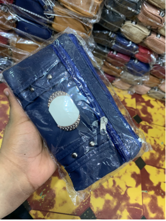 Hand clutch Bags