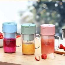 Mini Portable USB Rechargeable 6 Blades Crusher Juicer