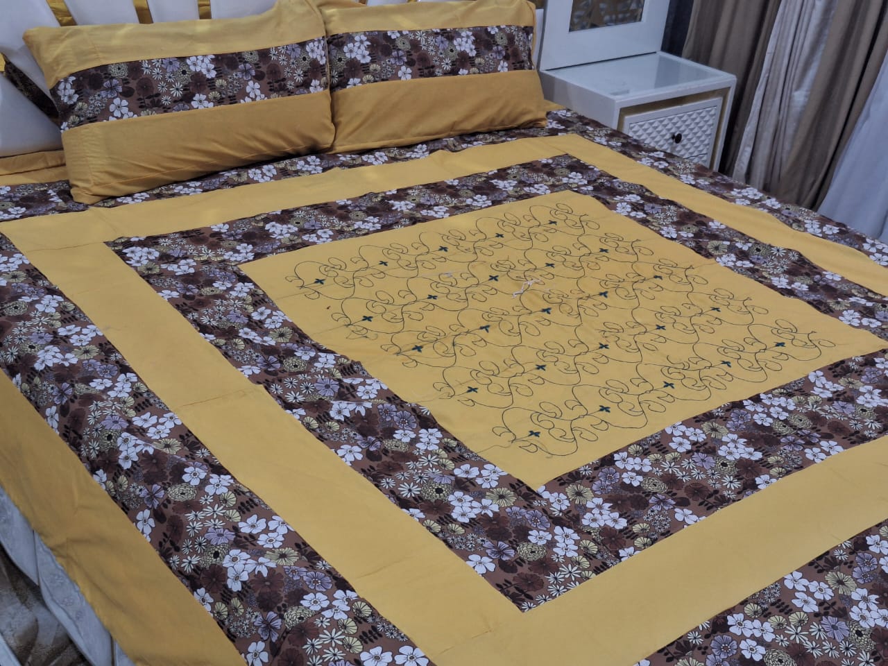 Patch Work Classic Bedsheet with 2 Pillow Covers