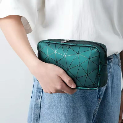 Lightweight Multifunctional Geometric Pattern Bag