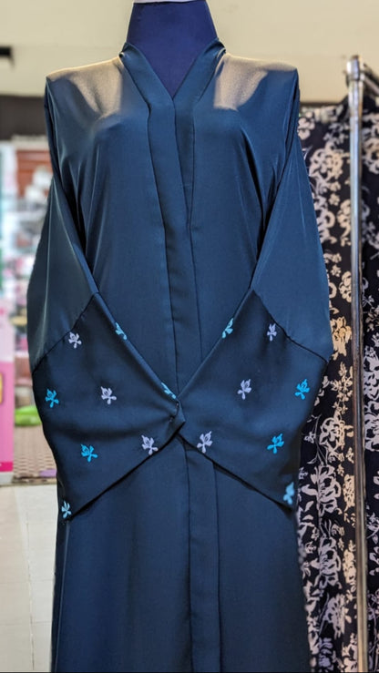 Style and Comfort Quality Abaya